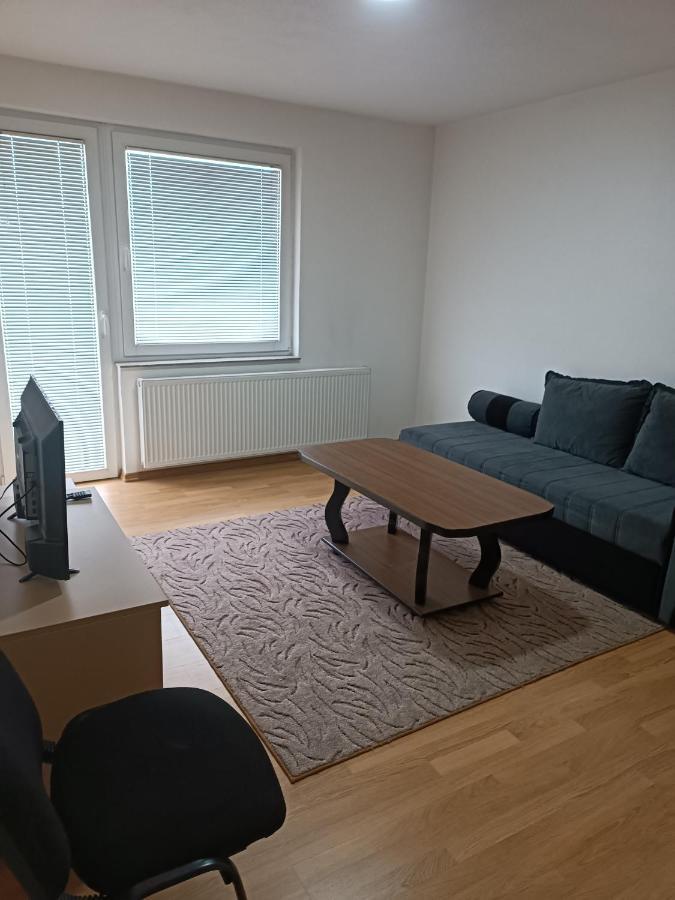 Hotel 2Bdr Apt With Balcony With View- Free Parking à Sarajevo Extérieur photo