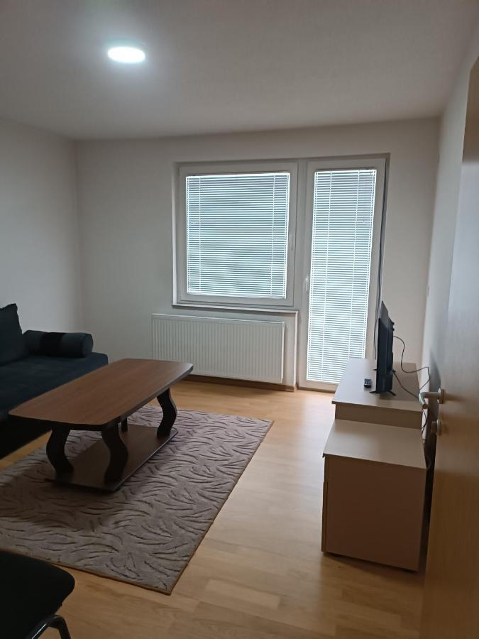 Hotel 2Bdr Apt With Balcony With View- Free Parking à Sarajevo Extérieur photo