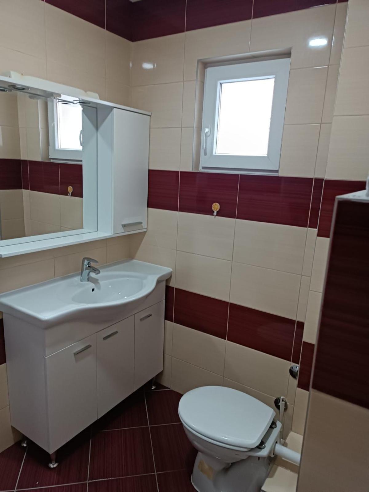 Hotel 2Bdr Apt With Balcony With View- Free Parking à Sarajevo Extérieur photo
